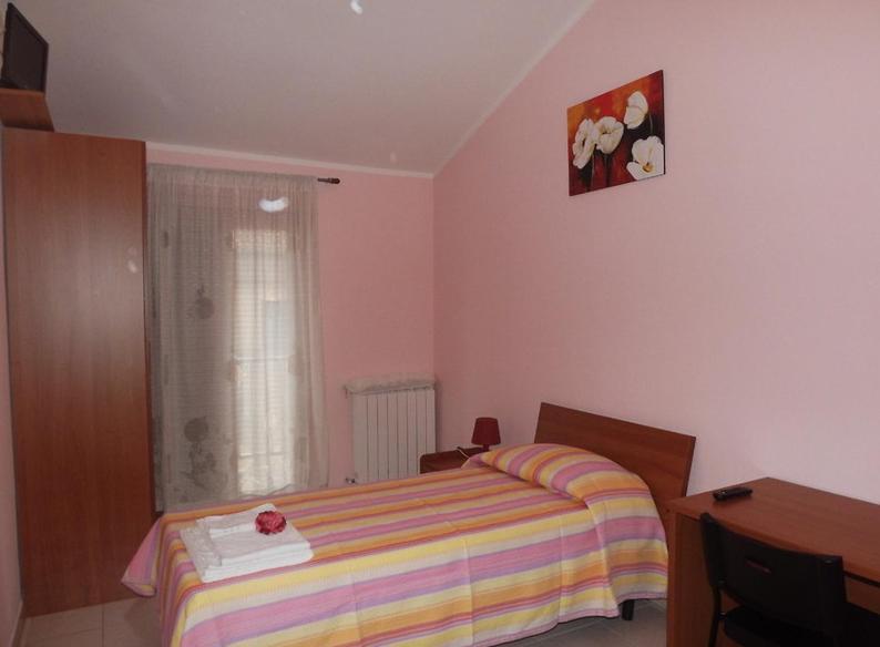 Affittacamere Pone Sesto San Giovanni Rom bilde